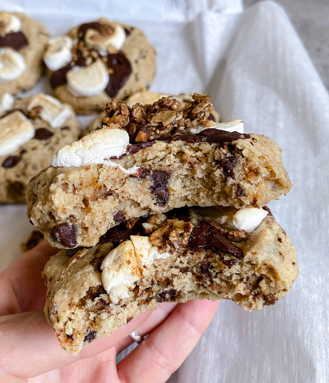 Cookie Granola Mini Tarts